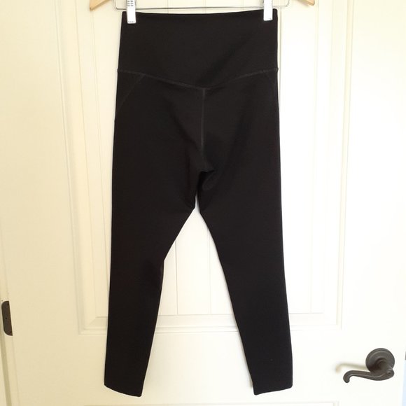 Girlfriend Collective Compressive High-Rise Legging in Black Size S - Picture 3 of 12